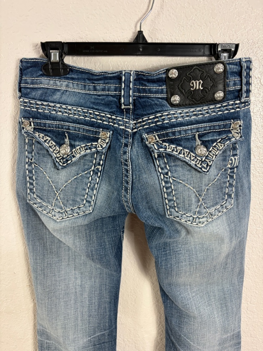 Miss Me Women's Light Blue Flare Jeans with Embroidered Pockets,Size 27. - Picture 3 of 17